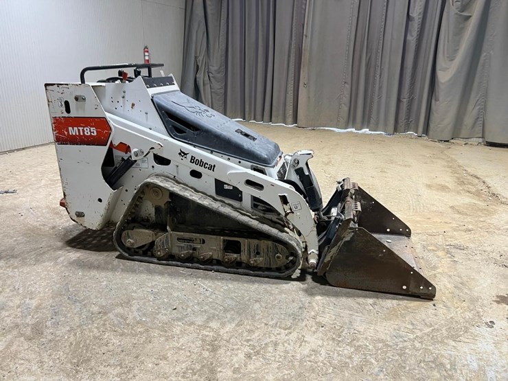 bobcat-mt85-image-6