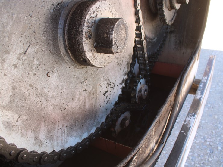 #2044-•-#2044---harsh-303h-feed-mixer-wagon-image-19