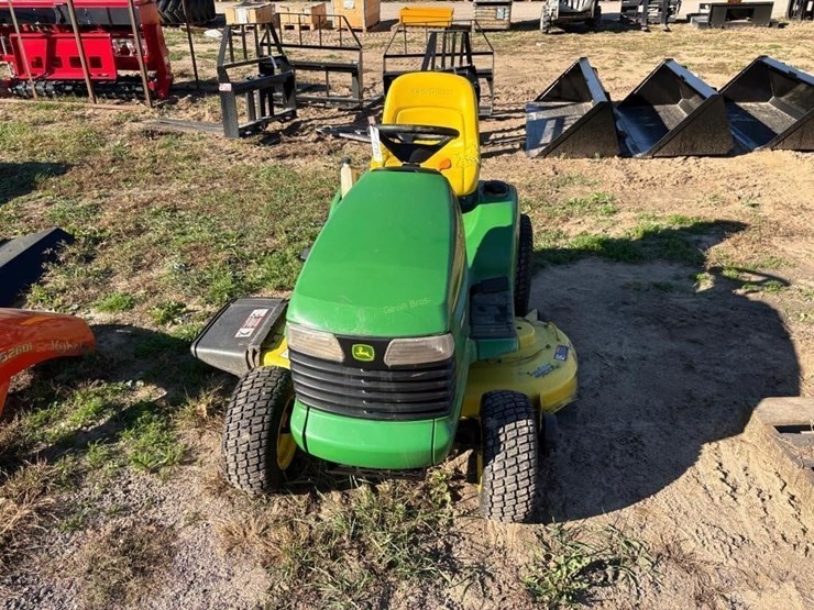 2004-john-deere-lt190-image-3