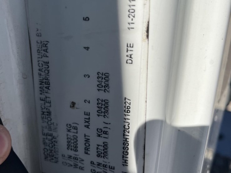 2012-international-7600-image-16