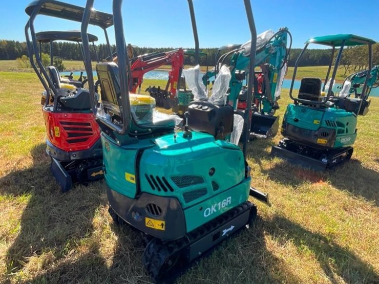 unused-cfg-qk16r-mini-excavator-(rato-15hp-bkt-image-6