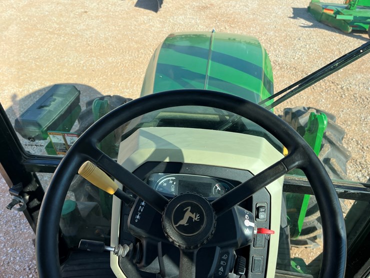 2017-john-deere-5100e-image-18