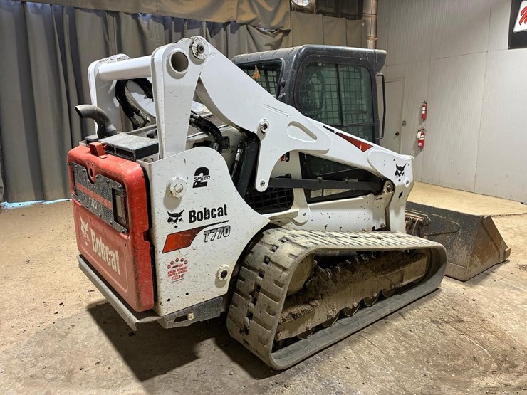 bobcat-t770-image-5