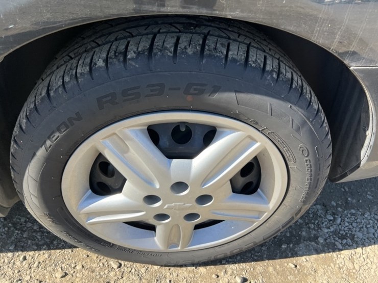 2012-chevrolet-impala-sedan-image-15