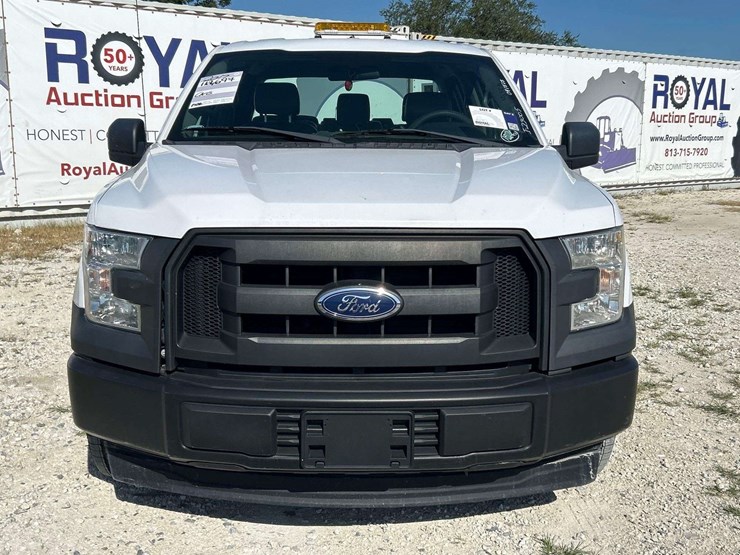 2017-ford-f150-image-25