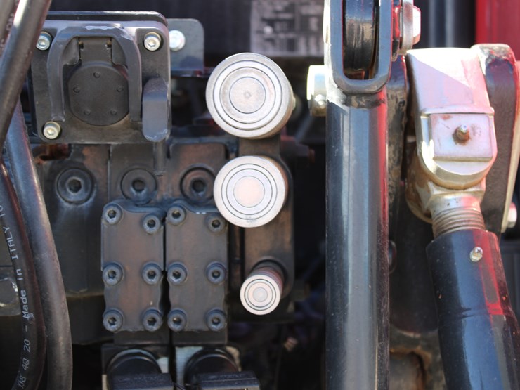 2022-case-ih-2022-image-45