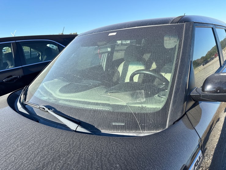 #27163-•-2017-kia-soul-suv-vin:-kndjn2a2xh7430848-inv#-27163-image-17