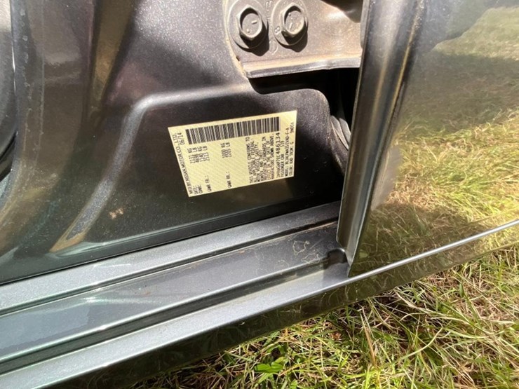 2014-nissan-maxima-**salvage-title**-image-24