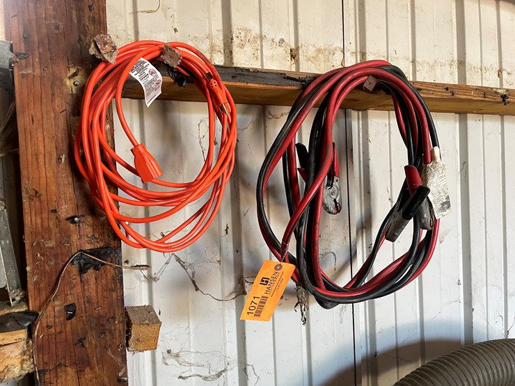 #1071-•-extension-cord-and-jumper-cables-image-1
