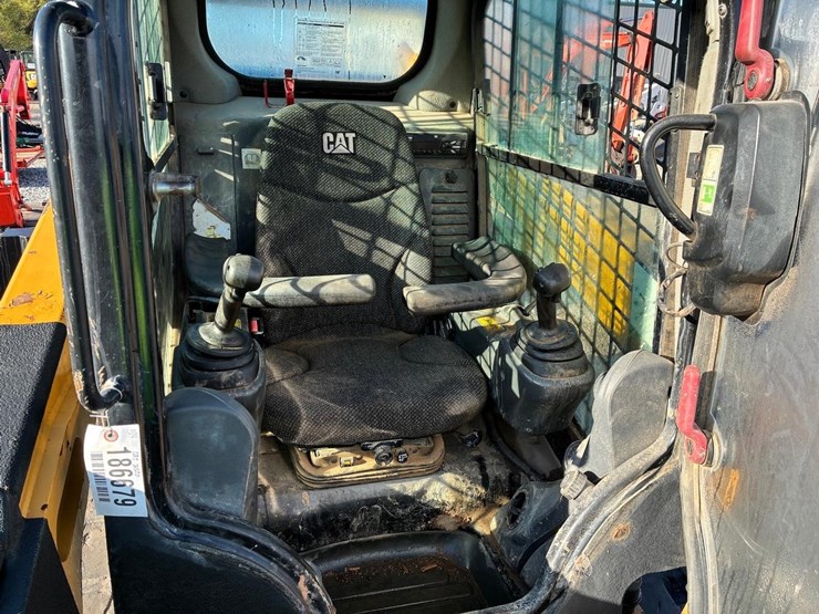 caterpillar-259d-image-19