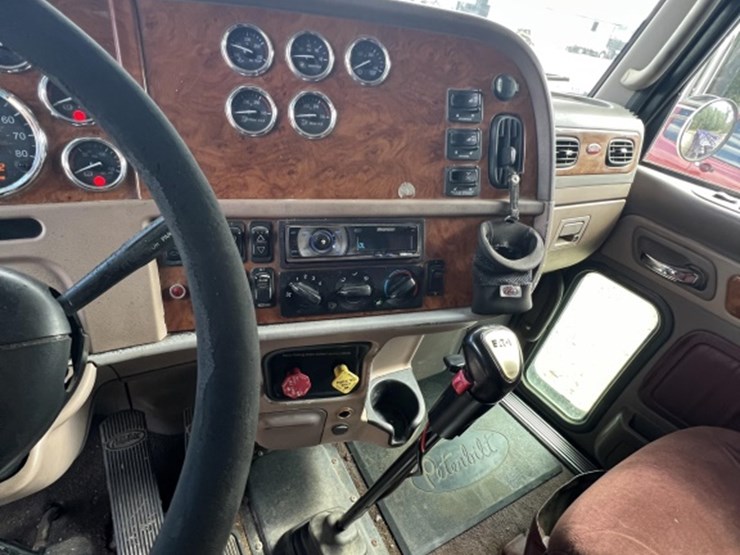 2007-peterbilt-379exhd-image-16