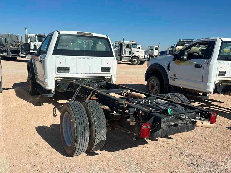 2018-ford-f550-image-4