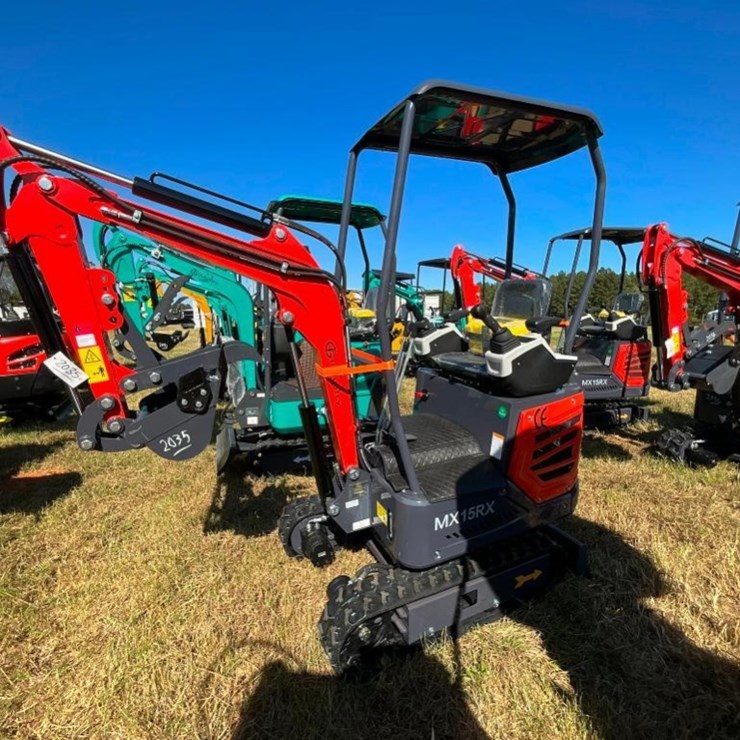 UNUSED CFG MX15RX MINI EXCAVATOR (RATO