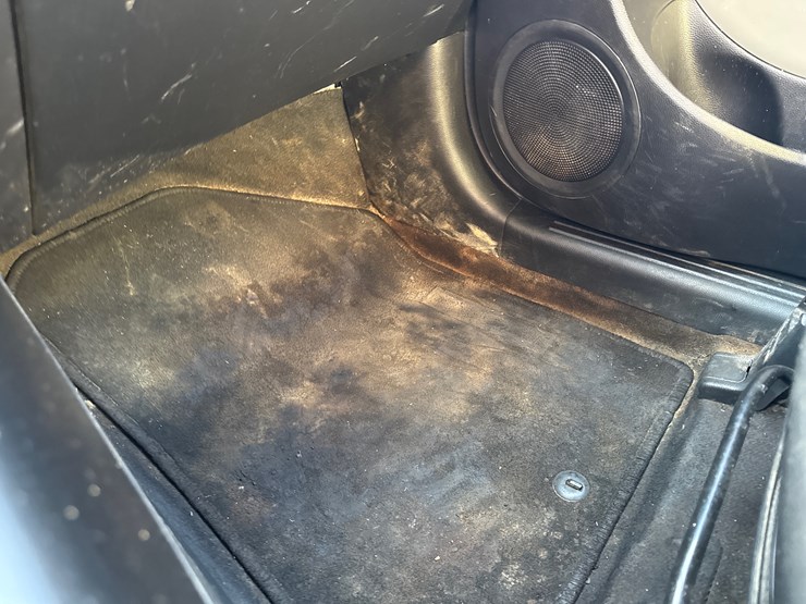 #27163-•-2017-kia-soul-suv-vin:-kndjn2a2xh7430848-inv#-27163-image-31