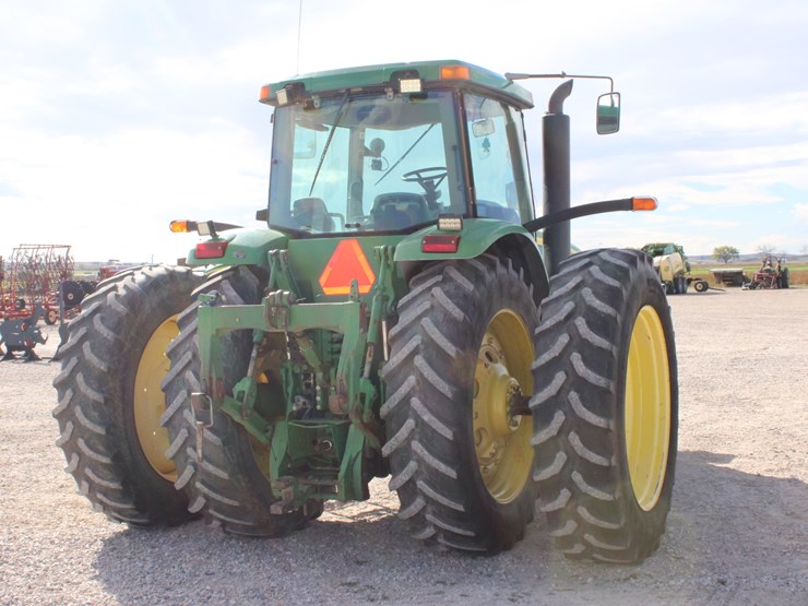 john-deere-8320-image-5