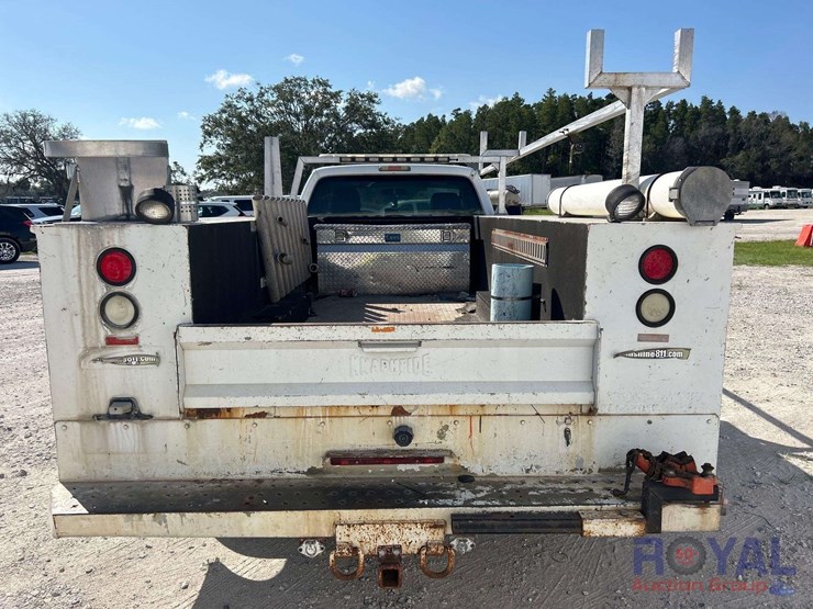 2011-ford-f350-image-26