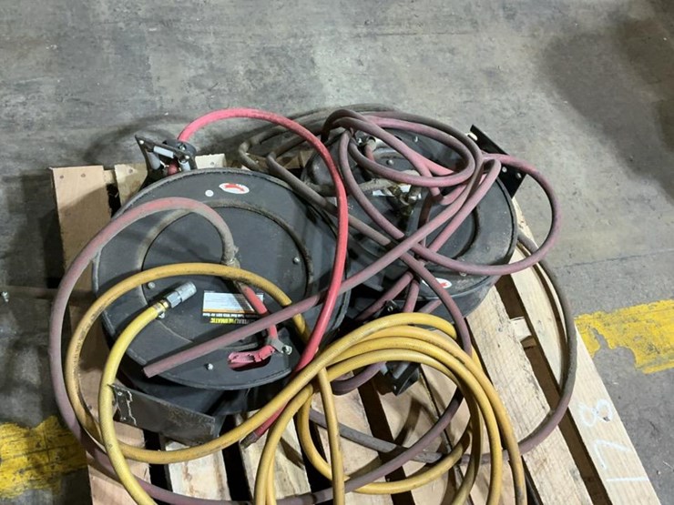 #178-•-retractable-hose-reels-and-hoses-image-7