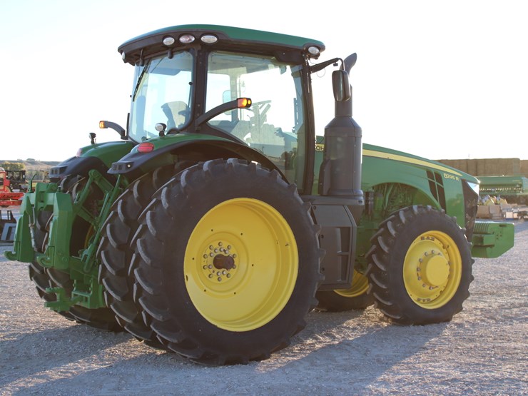 john-deere-r-image-8