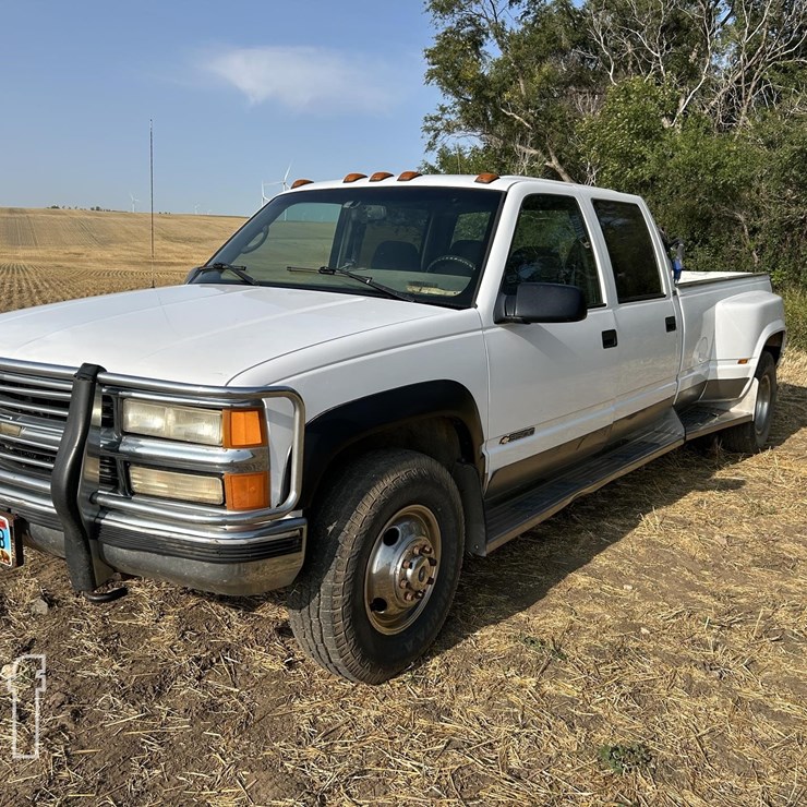 1996 CHEVROLET 3500