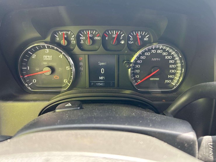 2017-chevrolet-tahoe-image-12