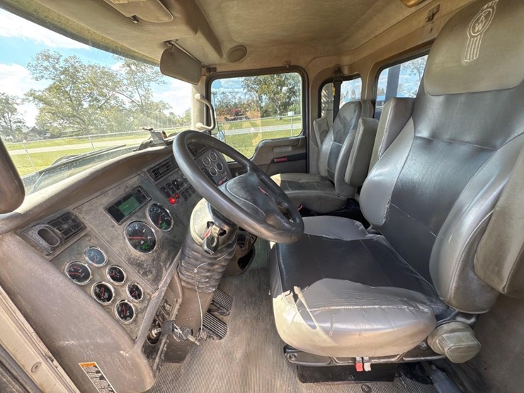 2018-kenworth-t270-image-25