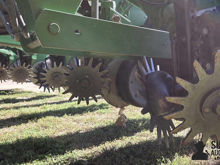 1997-john-deere-1760-image-11