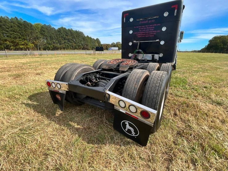 1998-peterbilt-379-image-15