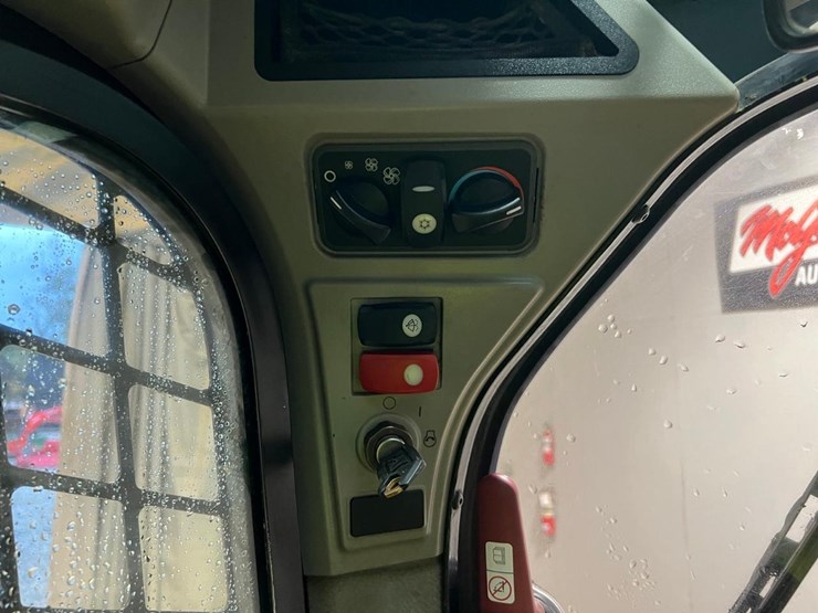 caterpillar-279d-image-28