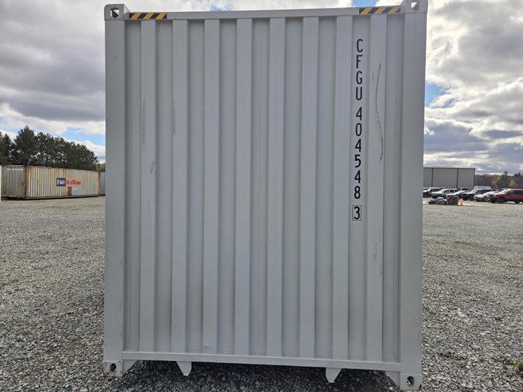 #6475-•-40'-(5)-door-shipping-container-image-4