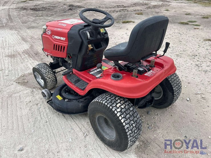 2019-troy-bilt-pony-42x-42in-riding-mower-image-4