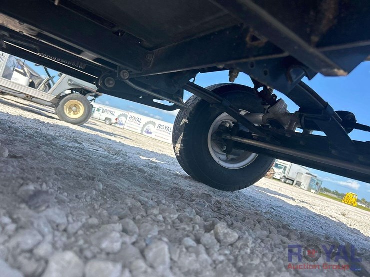 ez-go-electric-cart-image-11