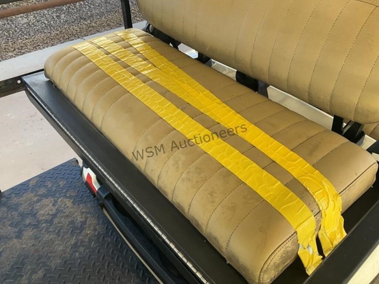 2013-ez-go-freedom-rxv-golf-cart-image-9