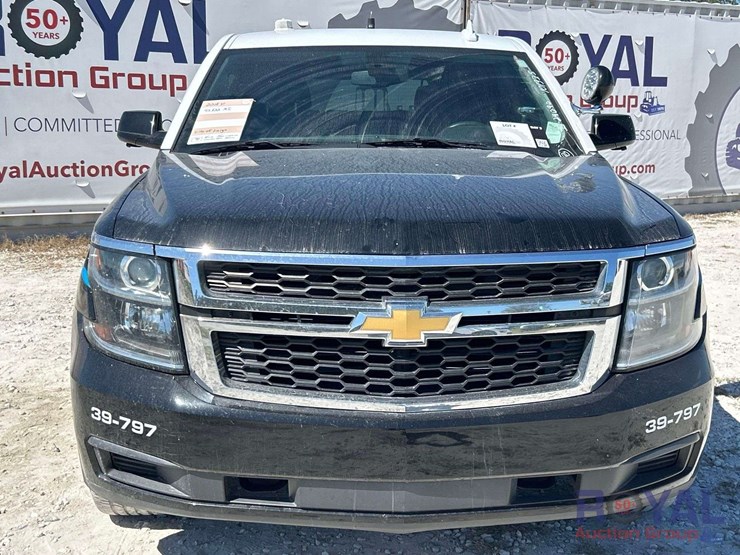 2018-chevrolet-tahoe-image-30