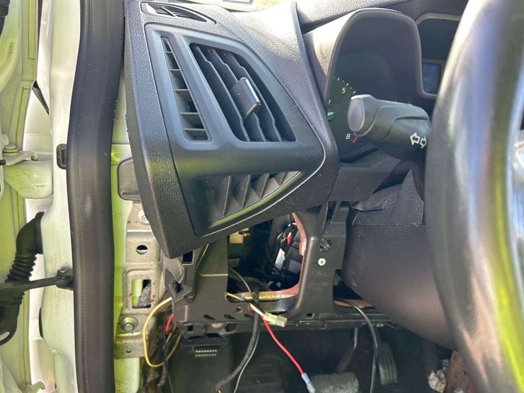 2014-ford-transit-connect-image-15