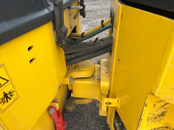 2019-bomag-bw120ad-5-image-11