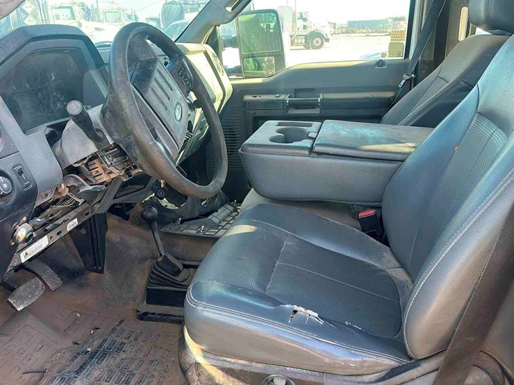 2013-ford-f350-image-6