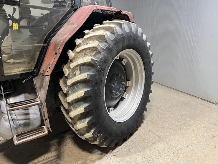 case-ih-5230-image-10