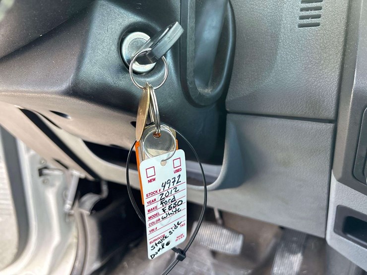 2012-ford-f550-image-41