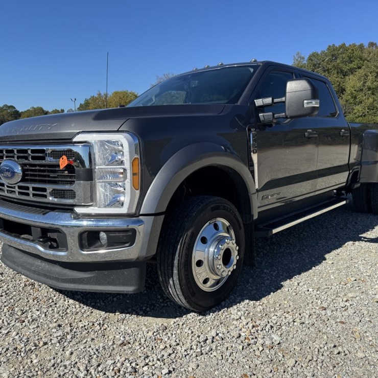2023 FORD F450 XLT
