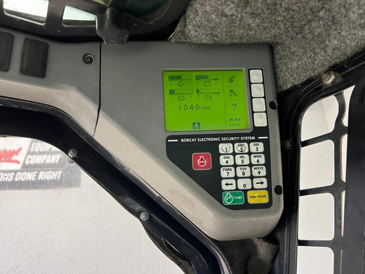 bobcat-t320-image-25