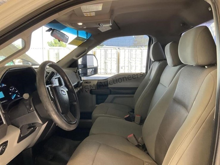 2017-ford-f350-image-22