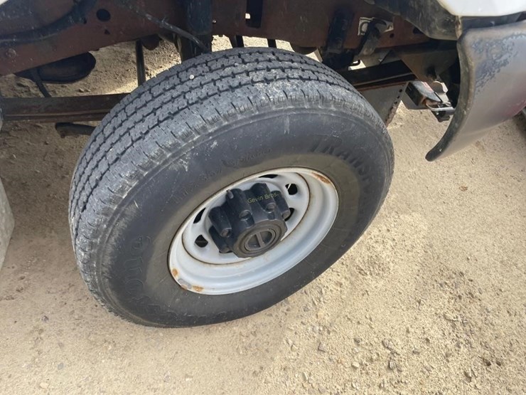 2000-ford-f250-xl-image-7