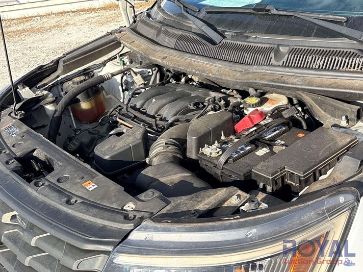 2018-ford-explorer-image-9