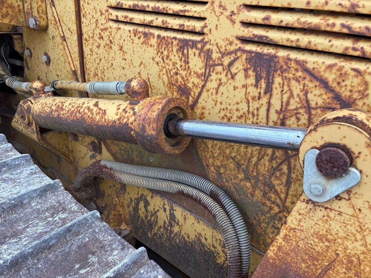 caterpillar-d3c-lgp-image-20