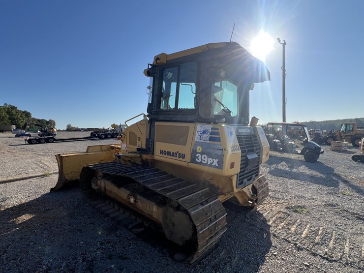 2012-komatsu-d39px-22-image-5