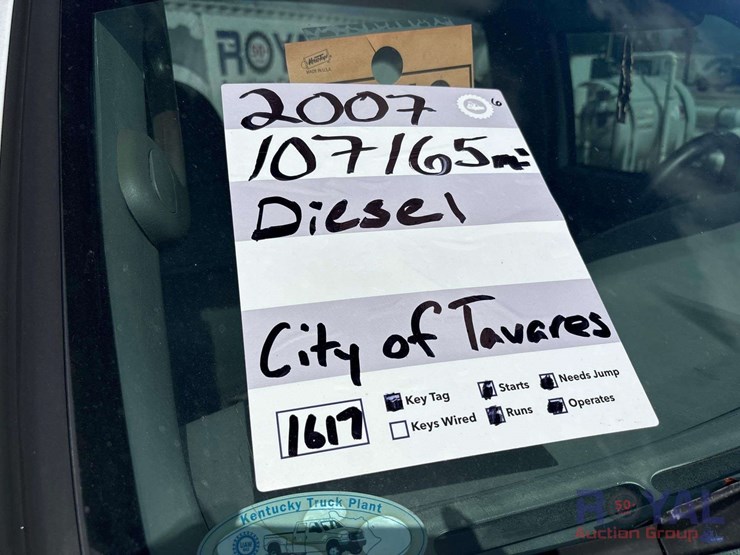 2007-ford-f-450-4x4-cab-and-chassis-truck-image-23