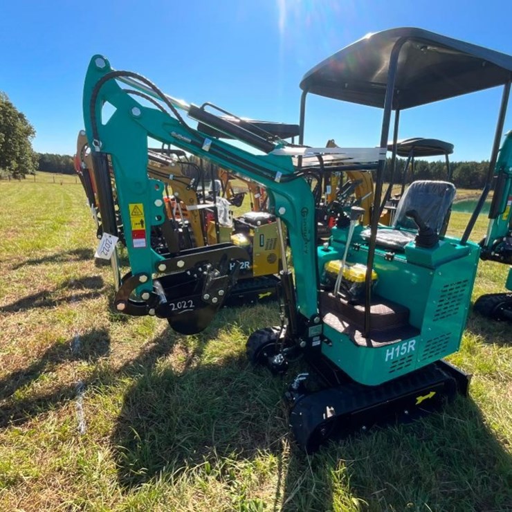 UNUSED CFG H15R MINI EXCAVATOR (420CC GAS ENGINE,