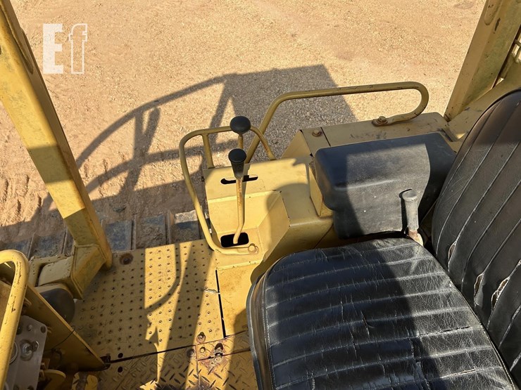 1990-caterpillar-d3c-lgp-image-12