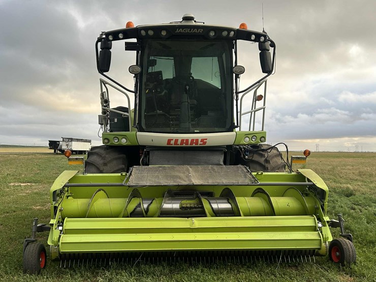 claas-380-image-1