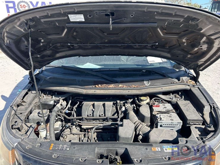 2015-ford-explorer-image-7